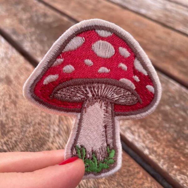 coffee embroidered patch – cute coffee lover iron on patch