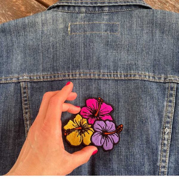 hawaiian floral embroidered iron on patch – tropical flower design hawaiian floral embroidered iron on patch – tropical flower design